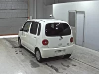 Daihatsu MOVE LATTE лот № 9379 оценка 3.5  с аукциона в Японии 1