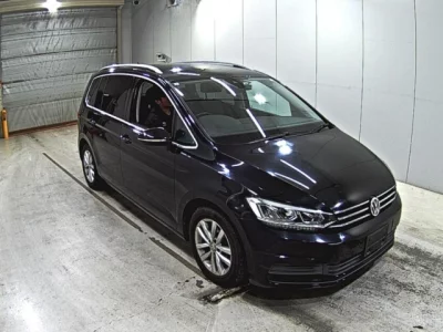 Volkswagen GOLF TOURAN