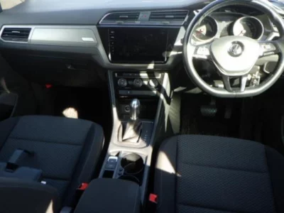 Volkswagen GOLF TOURAN