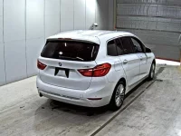 BMW 2-Series лот № 7115 оценка 4.5  с аукциона в Японии 4