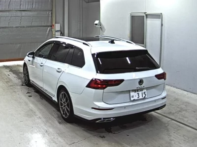 Volkswagen GOLF VARIANT