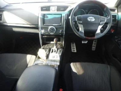 Toyota MARK X  с аукциона в Японии