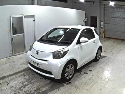 Toyota IQ