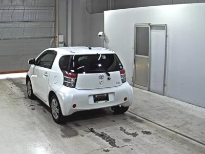 Toyota IQ