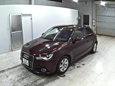 Audi A1  с аукциона в Японии
