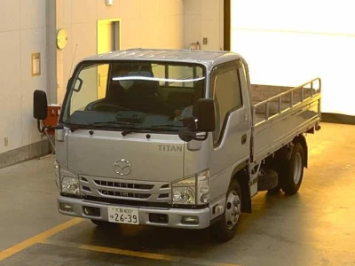 Mazda TITAN  с аукциона в Японии