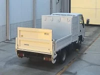 Mazda TITAN лот № 7001 оценка 3.5  с аукциона в Японии 1