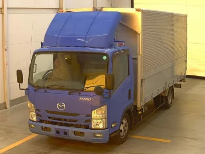 Mazda TITAN  с аукциона в Японии