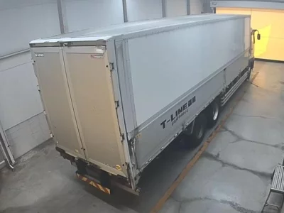 Mitsubishi FUSO TRUCK  с аукциона в Японии