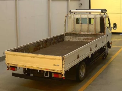 Hino DUTRO  с аукциона в Японии
