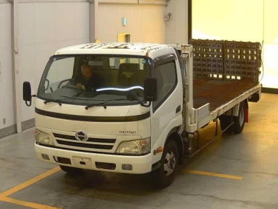 Hino DUTRO  с аукциона в Японии