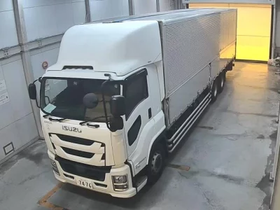 Isuzu TRUCK  с аукциона в Японии