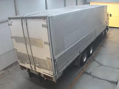 Isuzu TRUCK  с аукциона в Японии