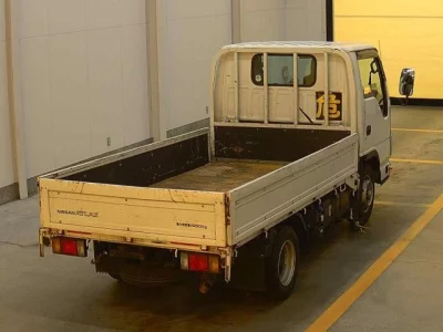 Nissan ATLAS  с аукциона в Японии