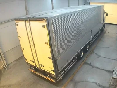 Mitsubishi FUSO TRUCK  с аукциона в Японии