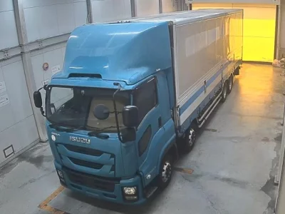 Isuzu TRUCK  с аукциона в Японии