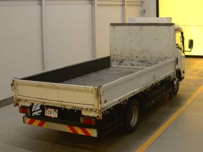 Mazda TITAN  с аукциона в Японии