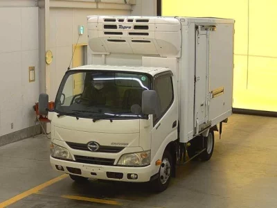 Hino DUTRO  с аукциона в Японии