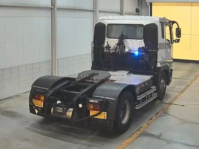 Mitsubishi FUSO TRUCK  с аукциона в Японии