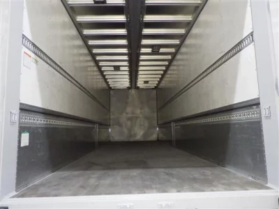 Isuzu TRUCK  с аукциона в Японии