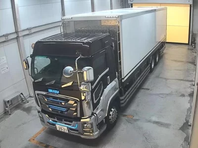 Isuzu TRUCK  с аукциона в Японии