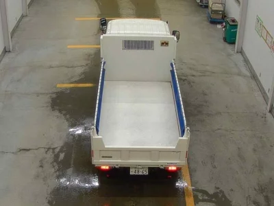 Hino DUTRO  с аукциона в Японии