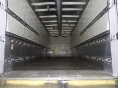 Mitsubishi FUSO TRUCK  с аукциона в Японии