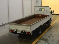 Hino DUTRO лот № 1222 оценка 3.5  с аукциона в Японии 1