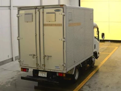 Mazda TITAN  с аукциона в Японии