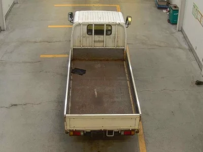 Mazda TITAN  с аукциона в Японии