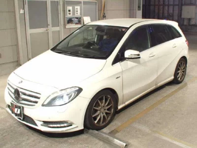 Mercedes-Benz B CLASS  с аукциона в Японии