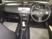 Suzuki SWIFT лот № 8162 оценка 3.5  с аукциона в Японии 2