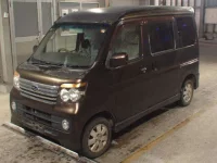 Subaru GOLF ALLTRACK лот № 8107 оценка 3  с аукциона в Японии 3