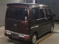 Subaru GOLF ALLTRACK лот № 8107 оценка 3  с аукциона в Японии 4