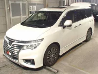 Nissan ELGRAND лот № 3057 оценка R  с аукциона в Японии 3