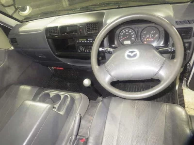 Mazda BONGO VAN  с аукциона в Японии