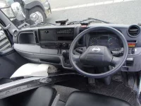 Nissan ATLAS лот № 4704 оценка 3.5  с аукциона в Японии 2