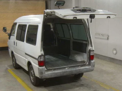 Mazda BONGO VAN  с аукциона в Японии