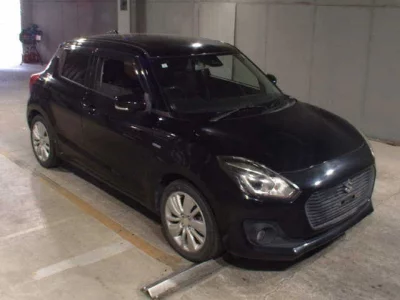 Suzuki SWIFT  с аукциона в Японии