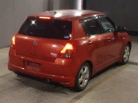 Suzuki SWIFT лот № 8266 оценка 3  с аукциона в Японии 4