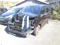 Toyota NOAH лот № 22 оценка R  с аукциона в Японии 3