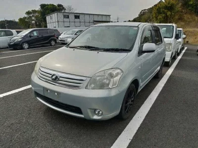 Toyota RAUM