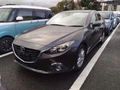 Mazda AXELA  с аукциона в Японии