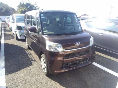 Daihatsu TANTO  с аукциона в Японии
