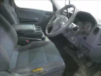 Nissan CARAVAN VAN лот № 4410 оценка R  с аукциона в Японии 3