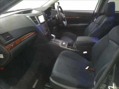 Subaru LEGACY  с аукциона в Японии