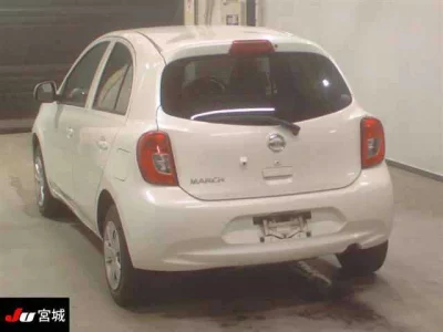 Nissan MARCH  с аукциона в Японии