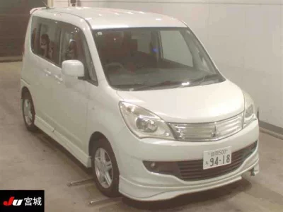 Mitsubishi DELICA D2