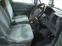 Mitsubishi MINICAB VAN лот № 4377 оценка 3  с аукциона в Японии 3