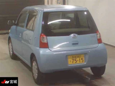 Daihatsu Esse